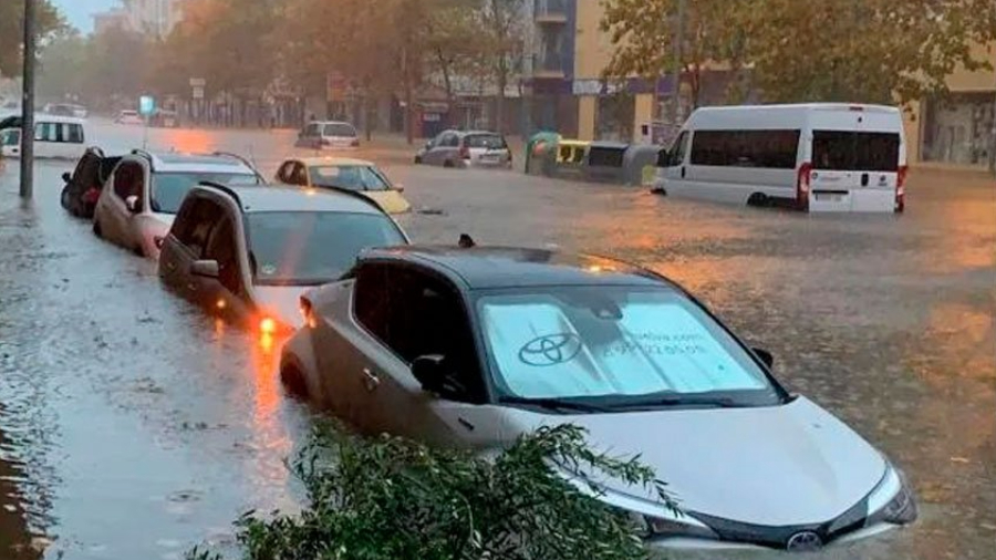 Las persistentes lluvias en España dejan un muerto, dos desaparecidos y ríos desbordados