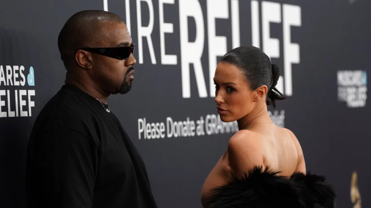 Kanye West confirma que su esposa Bianca Censori lo dejó y le dedica una canción