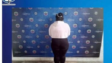 Mujer detenida por estafar con rifas falsas