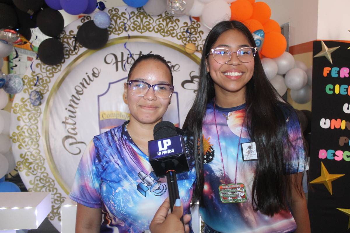 Más de 300 estudiantes del Sanz brillan en la I Feria de Ciencias