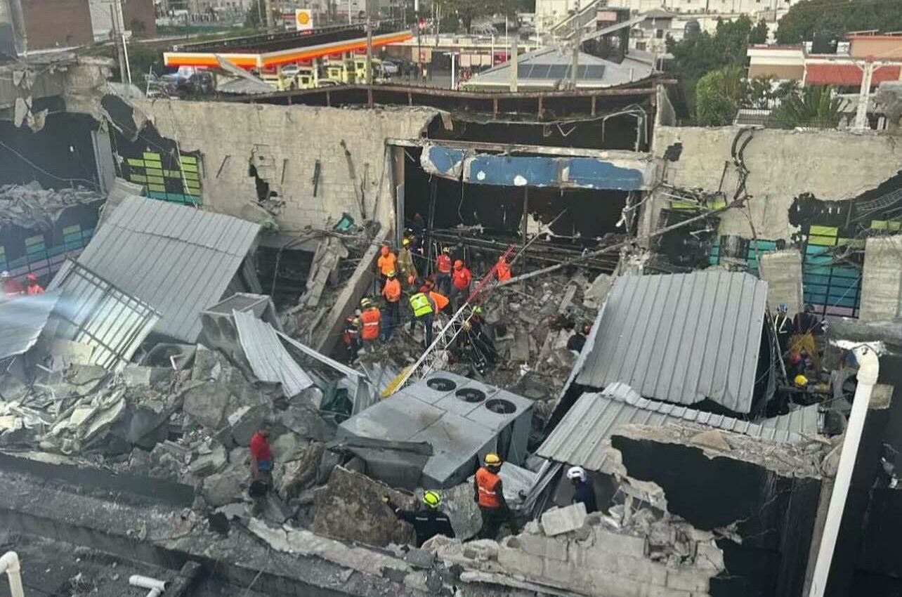 Al menos 15 muertos al desplomarse el techo de una discoteca durante la actuación del cantante Rubby Pérez