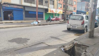 Reportan peligrosa alcantarilla sin tapa en plena avenida Bicentenario