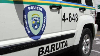 Le prestaban un bebé a su vecina para pedir ayuda monetaria en las calles de Caracas