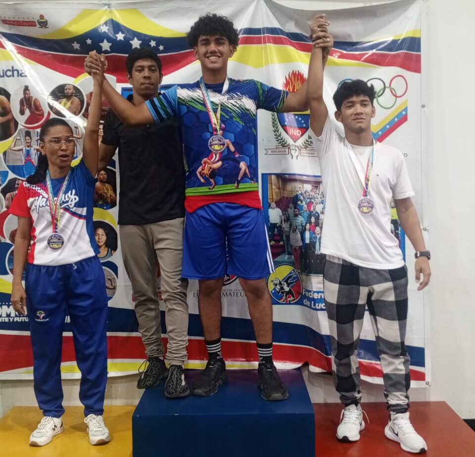 Monagas obtuvo cuatro medallas de oro en lucha grecorromana sub-15