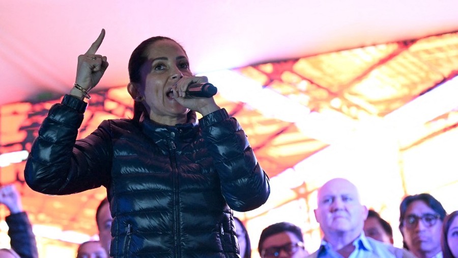 Luisa González no reconoce resultados de las elecciones en Ecuador y pedirá recuento