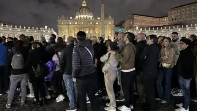 Más de 90.000 personas han pasado ya por la capilla ardiente del Papa Francisco