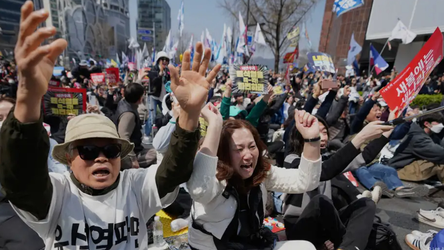 Corea del Sur confirma destitución del presidente Yoon