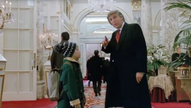 El director de ‘Home Alone 2’, Chris Columbus, dice que desearía que el cameo de Donald Trump desapareciera