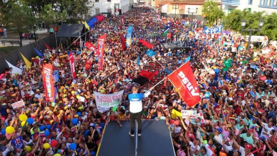 Aspirantes del Gran Polo Patriótico inscriben su candidatura ante el CNE para las elecciones del 25-May