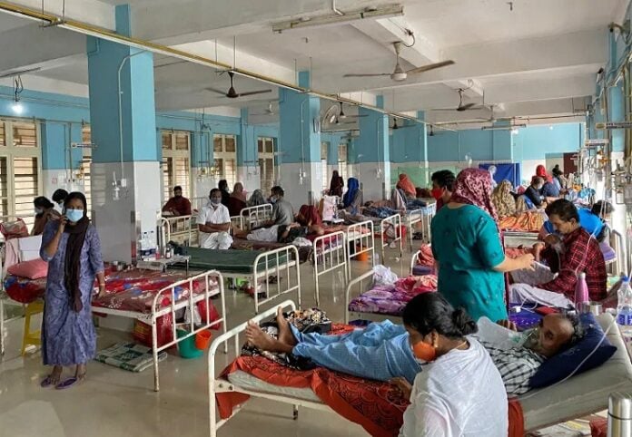 India registra más de 1,000 casos nuevos de COVID-19 en las últimas semanas