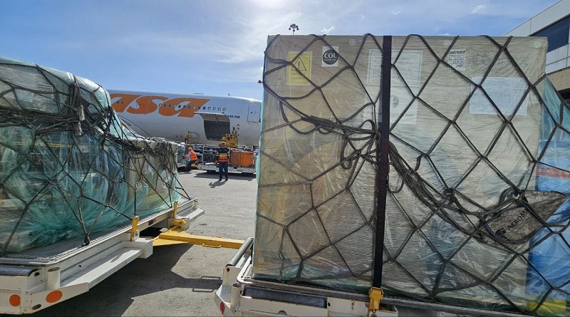 Arriban 700 mil dosis de vacunas BCG al Aeropuerto Internacional Simón Bolívar
