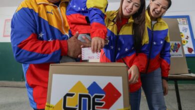 Diosdado Cabello ejerció su derecho al voto en las elecciones parlamentarias y regionales