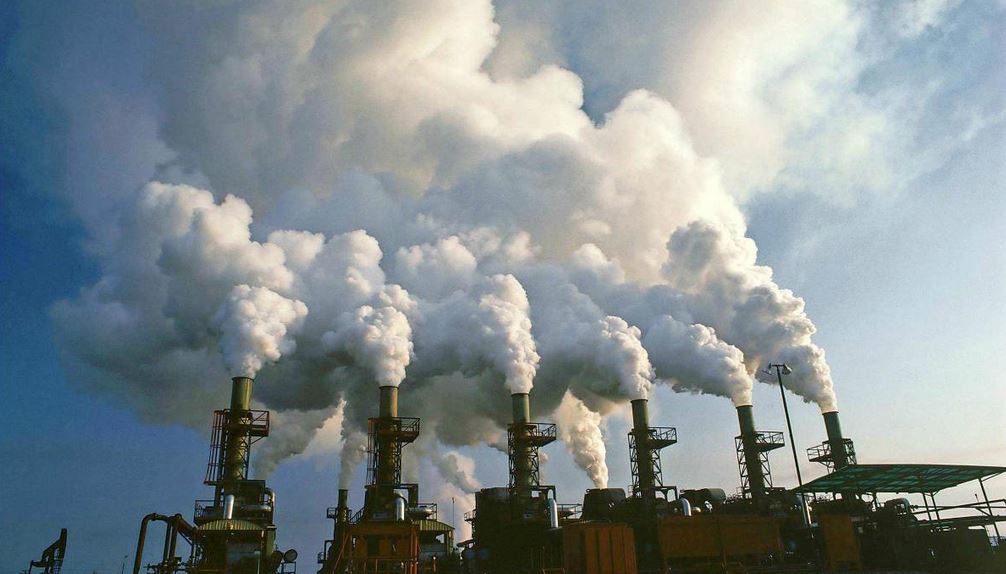 Estudio advierte que la contaminación atmosférica aumenta el riesgo de cáncer de tiroides