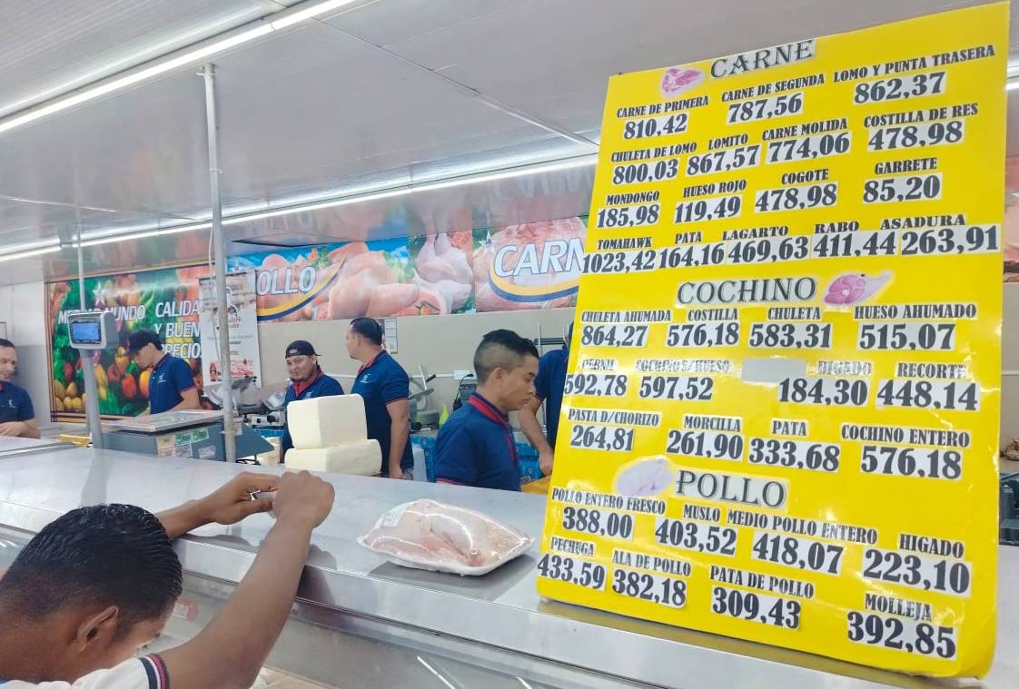 Precios de los huevos disminuyó entre 30 a 50 bolívares mientras que el pollo y la carne sigue subiendo