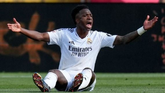 Vinícius sufre esguince de tobillo tras el Clásico