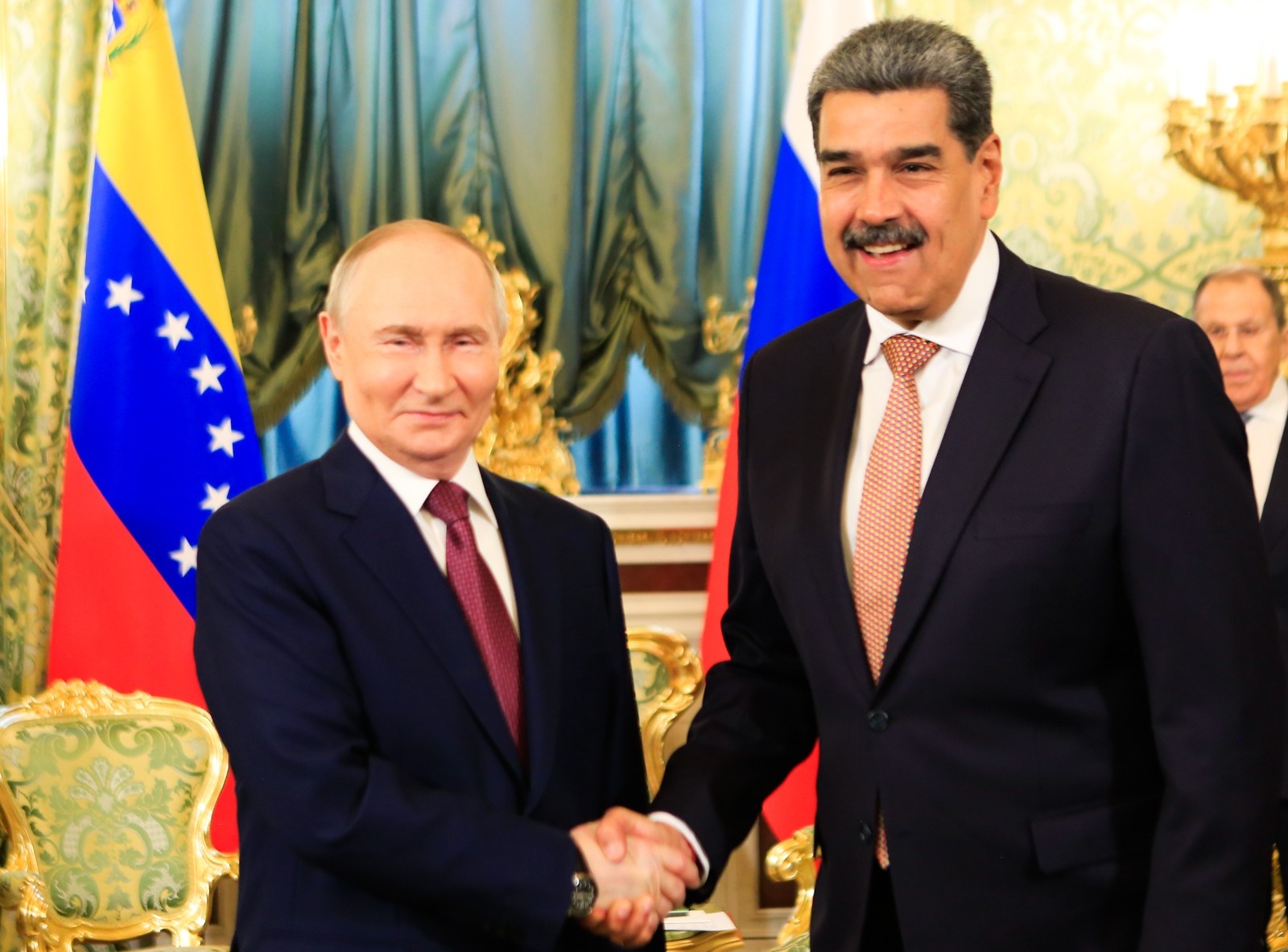 Presidentes Vladímir Putin y Nicolás Maduro firman acuerdo de Asociación y Cooperación Estratégica