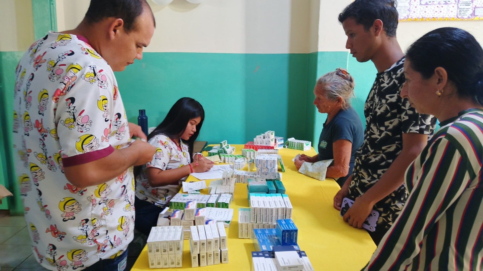 Más de 10 mil dosis de medicamentos entregados en Santa Bárbara de Tapirín
