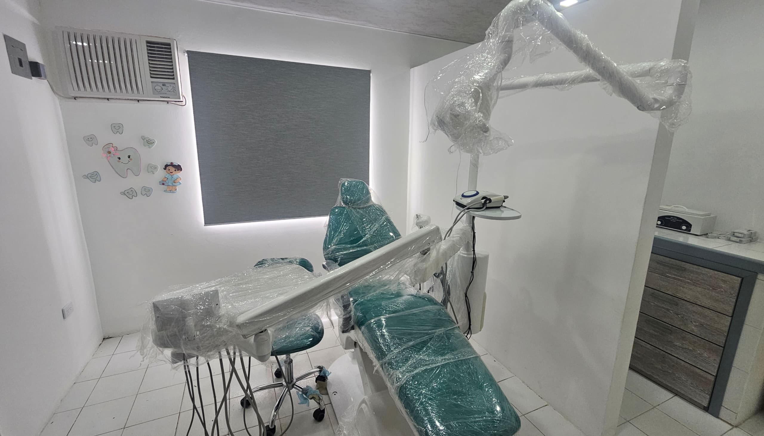 Rehabilitan sala odontológica en la Comuna José Miguel Guanaguaney