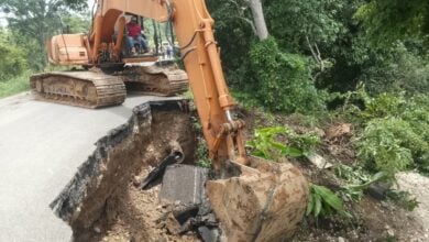 Atienden falla de la Troncal 10 del sector La Plena en el municipio Bolívar