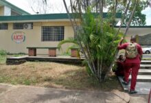 Más de 300 estudiantes de la UCS en Maturín exigen entrega de la carta de culminación