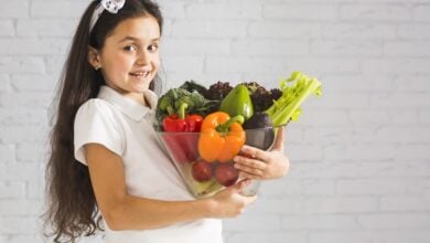 Estudio revela que la hora de la comida influye en la salud metabólica infantil