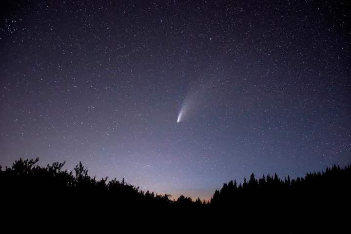 Cuándo y cómo ver en Venezuela la lluvia de meteoros del cometa Halley