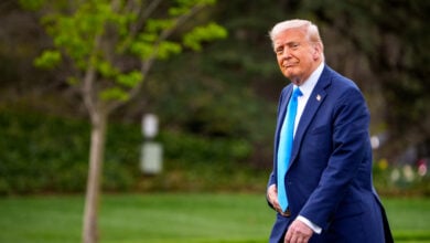 Trump gasta millonaria suma en enviar migrantes a Guantánamo