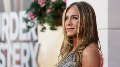 Acosador de Jennifer Aniston apareció semidesnudo en la corte de Los Ángeles (+Foto)