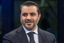 Siria ve "crucial" el fin de las sanciones de EE. UU. y dice que permitirá la reconstrucción del país