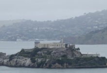 Trump ordena reabrir la prisión de Alcatraz, una de las más famosas y estrictas de EEUU