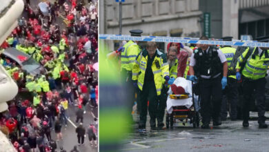 (+Video) Un carro arrolla a una multitud de hinchas del Liverpool durante una celebración