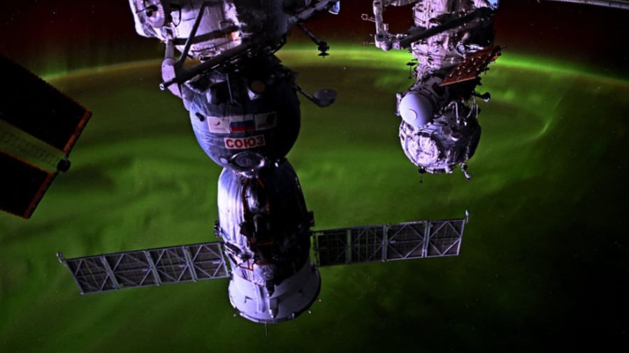 Rusia y China construirán una central eléctrica en la Luna para 2036