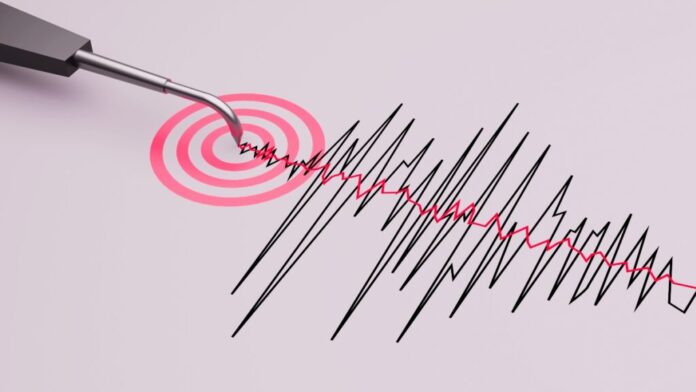 Evacúan el sur de Chile por riesgo de tsunami tras un terremoto de magnitud 7,4