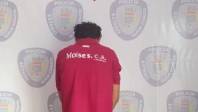 Detenido por el presunto abuso infantil de su hijastra