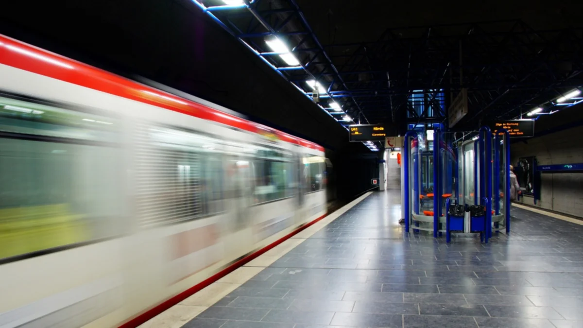 Autoridades de Nueva York en alerta: seis menores han muerto por reto viral "subway surfing"