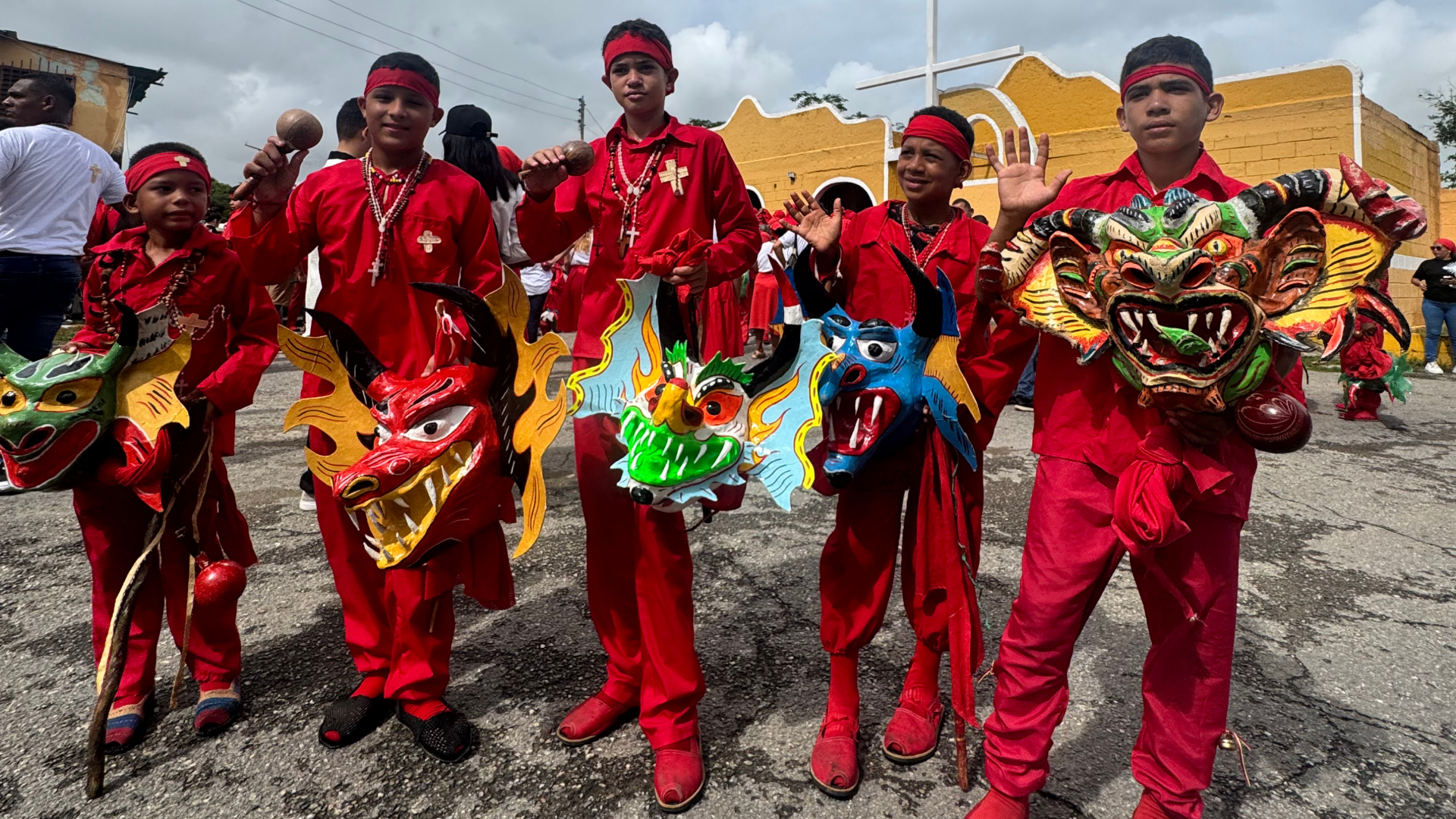 Devoción y Tradición: Mil 800 Diablos Danzantes celebraron el "triunfo del bien sobre el mal"