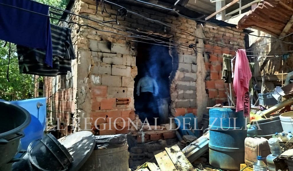 Mueren dos adultos y una adolescente al explotar vivienda en Maracaibo