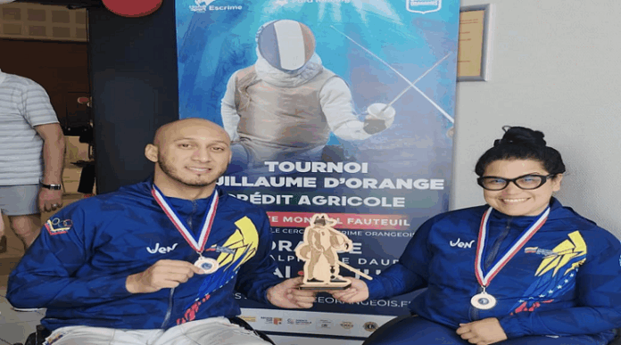Paraesgrimistas venezolanos ganan oro y bronce en París