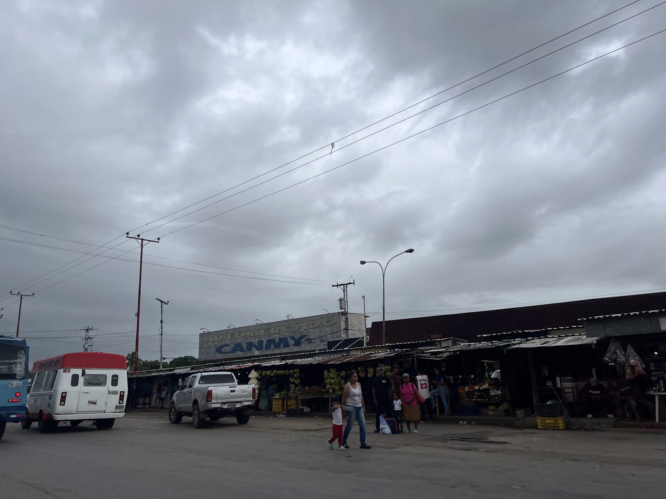 Cielo poco nublado prevalece este martes en gran parte del país