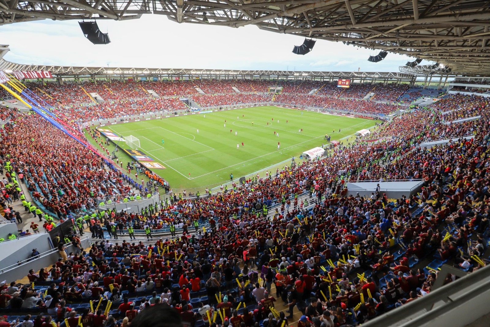 Fanaticada venezolana vibró con la victoria de la Vinotinto
