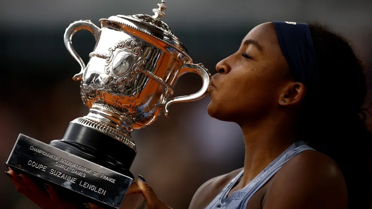 La estadounidense Coco Gauff campeona de Roland Garros tras vencer sin piedad a Sabalenka