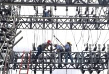 Más de 18 horas sin luz llevan vecinos de La Cruz y sectores de Caripito