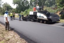 Avanzan trabajos de mejoramiento vial en la troncal 10 del municipio Bolívar