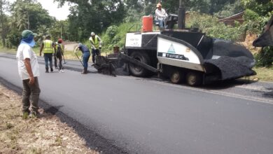 Avanzan trabajos de mejoramiento vial en la troncal 10 del municipio Bolívar