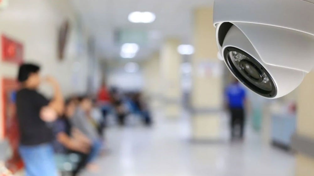 Gobierno implementa la instalación de cámaras en hospitales públicos para «acabar con la anarquía»