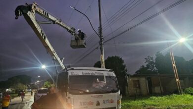 Plan Maturín Brilla instala 213 luminarias en Santa Inés
