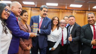 Presidente Maduro destaca el valor del periodismo con identidad: "Cada día debemos ganar la batalla de la verdad”