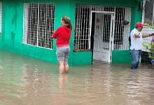 Cerca de 200 familias afectadas por desborde del caño en La Muralla
