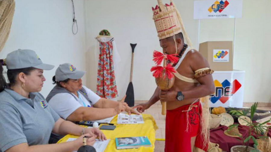 Jefe de Estado celebró participación masiva de los pueblos originarios en elecciones parlamentarias y legislativas