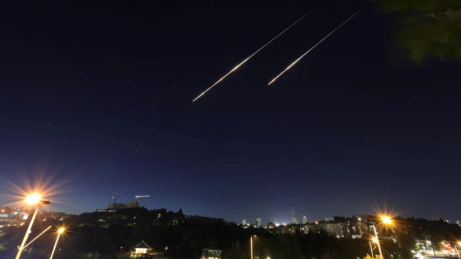 Israel ataca zona cercana a una instalación nuclear iraní